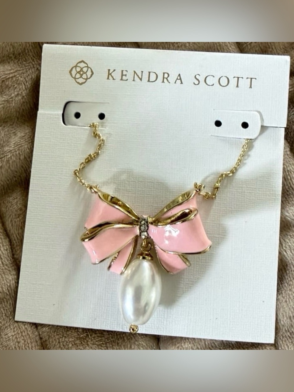 Kendra Scott Love Shack Fancy Pearl Pink Bow Necklace Gold